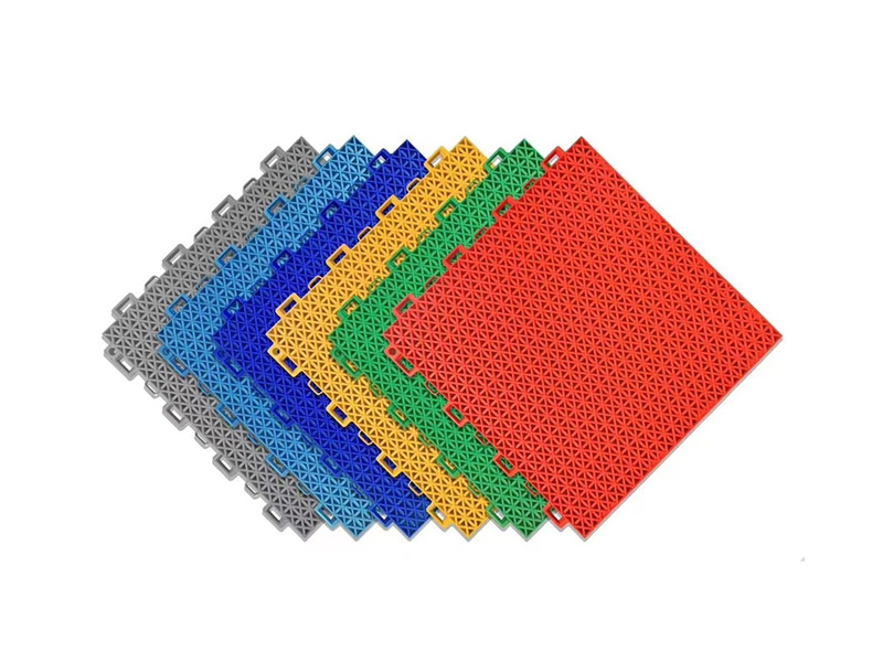 Plastic Interlock Tile